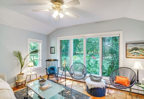 其他 Historic Catskills Farmhouse: Ski, Hike & Relax!