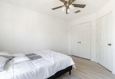 Lainnya 4 Stylish 4br 2.5ba Haven In Houston 4 Bedroom Home by RedAwning