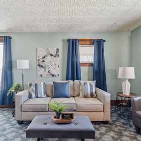 Primary image 1 ナイアガラ フォールズ ゲッタウェイ: パーフェクト プレイス トゥ アンワインド 2 ベッドルーム ホーム, ナイアガラ渓谷ディスカバリーセンター ホテル