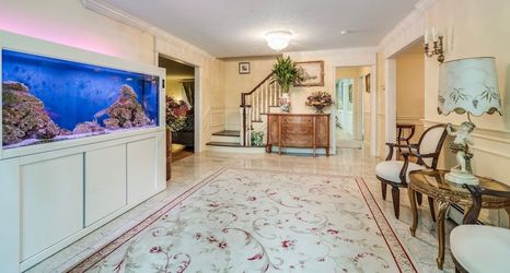 其他 2 Serene Haven: Stunning Yard, Pool, And Views 4 Bedroom Home by RedAwning