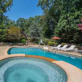 Primary image 1 Serene Haven: Stunning Yard, Pool, And Views 4 Bedroom Home by RedAwning, Nassau County Hotels