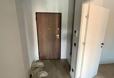 其他 3 Scala 3 by Grand Apartments