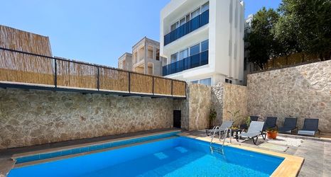 Others 2 Villa With Private Pool Garden - All Rooms w AC