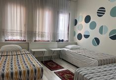 其他 6 Uluyol Stone House