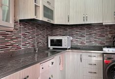 其他 3 Uluyol Stone House