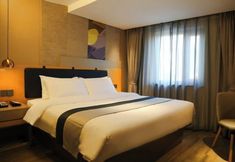 Others 2 Homeinn Selected Hotel (Beijing Normal University Jishuitan Subway Station)