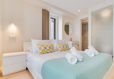 Others 3 Q Studios 1 by Atlantic Holiday