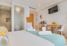 Others 7 Q Studios 1 by Atlantic Holiday