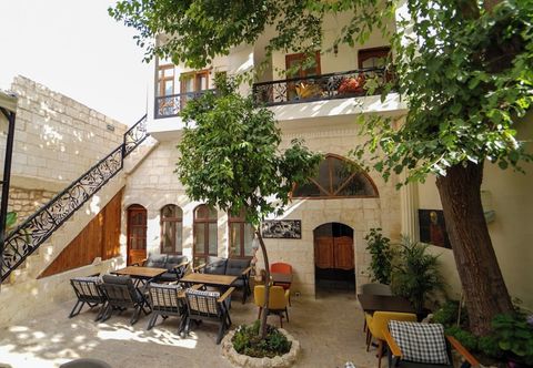 อื่นๆ Pin Traveler House & Cocktail