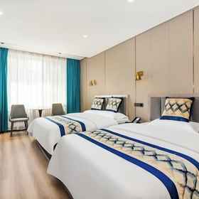 Primary image 1 Homeinn Ease Hotel (Harbin Central Avenue Flood Control Memorial Tower), Hotel Dewan Pameran Seni dan Kraf Ais dan Salji Harbin