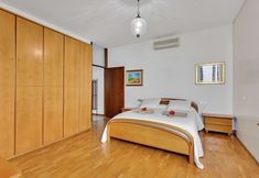 Lain-lain 6 Alessia's Flat - Sesto