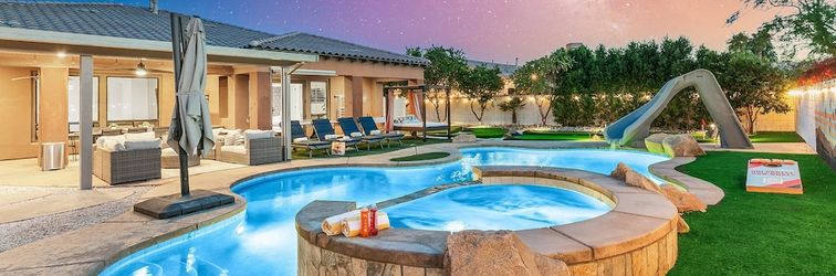 Others Pura Vida: Waterslide, Mini Golf, and Games!