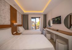 Others 5 MARVELOUS SARIGERME