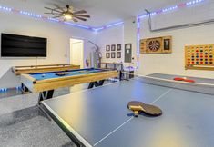 Others 3 Relax, Play, Swim: Luxe Haines City Home w/ Lanai!