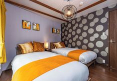 Others 5 SHIMIZUYA Osaka Nishikujo ekimae