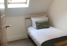 Others 2 Bright & Spacious, Central for Airport and Glasgow