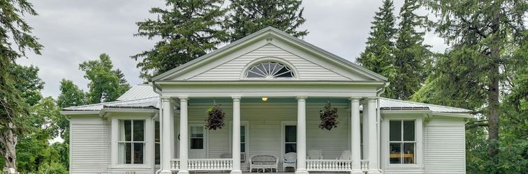 Others Lake Erie Views: Perfect for Traveling Nurses!