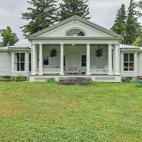 Primary image1Lake Erie Views: Perfect for Traveling Nurses!,肖托夸县飯店