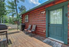 其他 6 Serene Sevierville Cabin w/ Deck & Mountain Views!