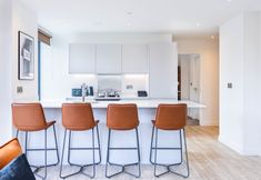 Lainnya 5 Industria Suite by Casacity