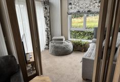 Others 2 Edinburgh Lodge-sleeps 6-pet Friendly-beach&views