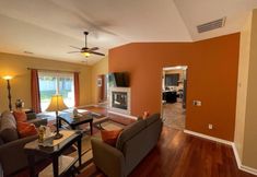 Others 5 Relaxing Ranch With 1 King and 2 Queens Fast Wifi