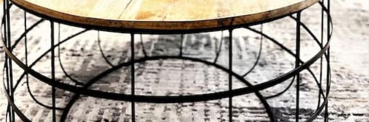 Others The Terrace at Park Place 2nd Floor Walk up -cozy 2 Bedroom Fast Wifi Free Coffee