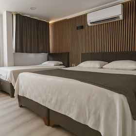 Room 1 Suna Suites Hotel & Fethiye, Khách sạn Chợ Cá Fethiye