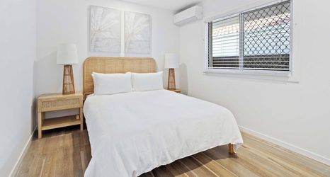 Lainnya 2 Albatross Beachfront 3 Bedroom Apartment