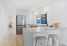 Lainnya 5 Albatross Beachfront 3 Bedroom Apartment