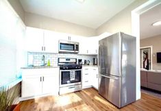 其他 3 Gilpin Grand - Renovated Space In Trolley Square 1 Bedroom Apts by RedAwning