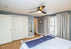 Lain-lain 4 Your Perfect Blend Of Views, Hot Tub, And Fun! 3 Bedroom Home by RedAwning