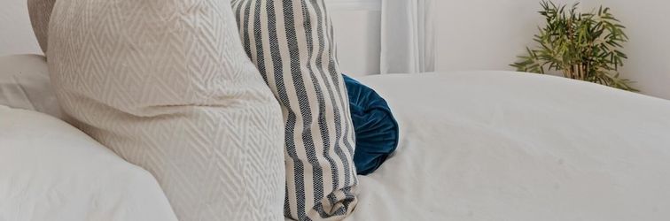 Others San Diego Coastal Home With Downtown Views! 5 Bedroom Home by RedAwning