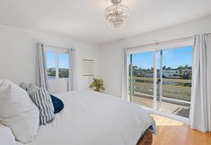 Others 2 San Diego Coastal Home With Downtown Views! 5 Bedroom Home by RedAwning