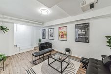 Khác Tranquil Retreat In Atlanta's Vibrant City 4 Bedroom Home by RedAwning