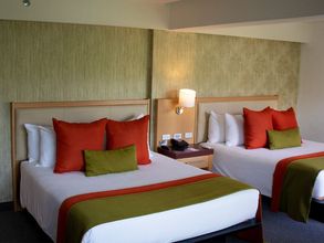 その他 4 Hesperia Maracay