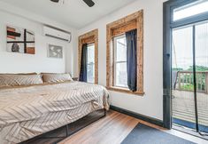 Others 4 Apartment w/ Deck in Albany, Walk to Downtown!