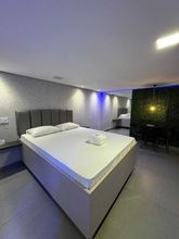 기타 4 Hotel 1001 noites prime