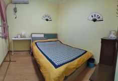 Lain-lain 3 Looking back at the Apartment