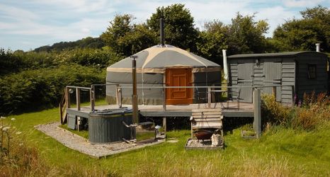 Others 2 Go Eco Glamping