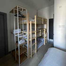 Room1Shore Lodge,Deviock飯店