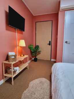 Space Guesthouse, USD 85.53