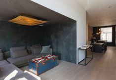 Lain-lain 6 Flagey Terrace Design residence