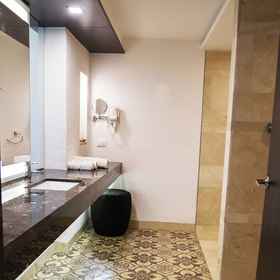 Primary image1Eurobuilding Hotel & Suites Lecheria,安索阿特吉州飯店