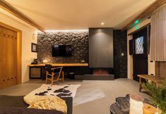 Others 4 Maison Michelangelo