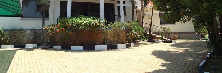 其他 House - Kampala - 6 Bedrooms - Parking - Garden
