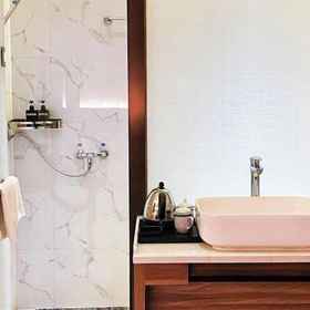 Room 1 Gold Medal Hotel, Longlin Gezu Zizhixian Hotels