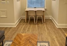 Others 4 Bright Logan Circle 1b 1b Terrace Level Apartment