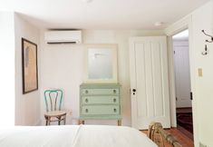 Lainnya 6 Ulster County Farmhouse Near Waterfalls & Winery!