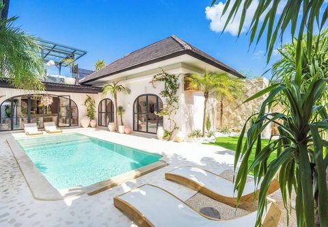 Others 4 Bedroom Life Style Moroccan Villa At Canggu
